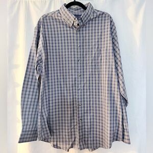 Roundtree & Yorke Blue and White Plaid Shirt